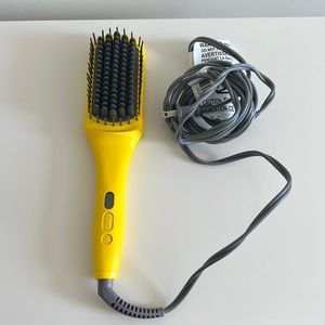 Drybar The Brush Crush Heated Straightening Brush (Full Size)